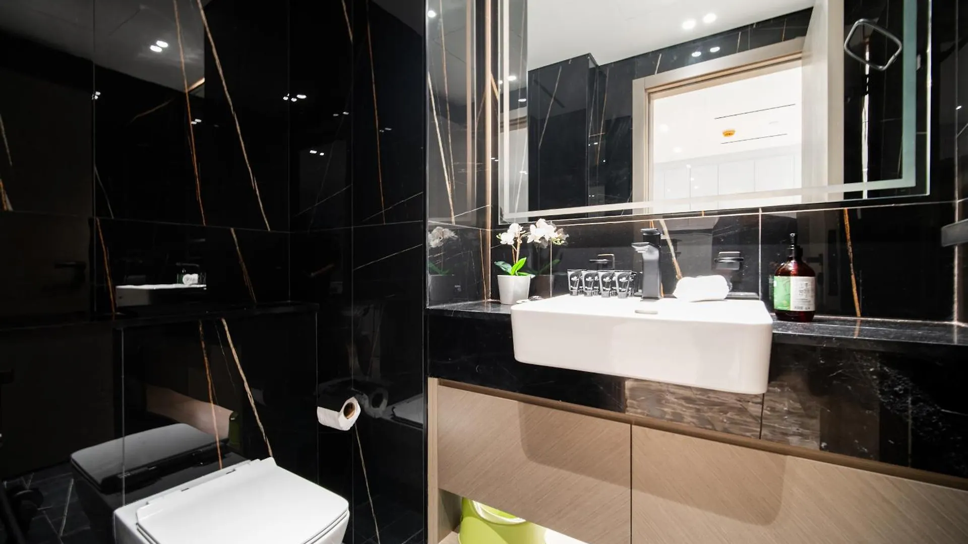 New Jvc 1Br With 29Th Floor View - Calm And Kid-Ready Apartment Dubai