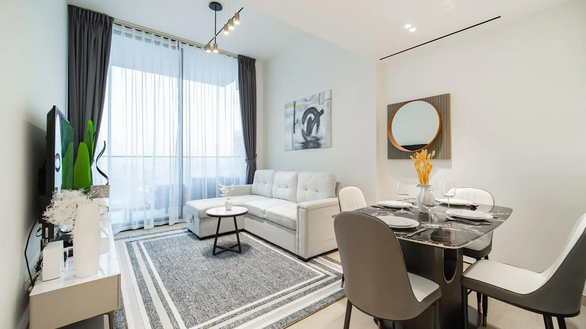 New Jvc 1Br With 29Th Floor View - Calm And Kid-Ready Apartment Dubai