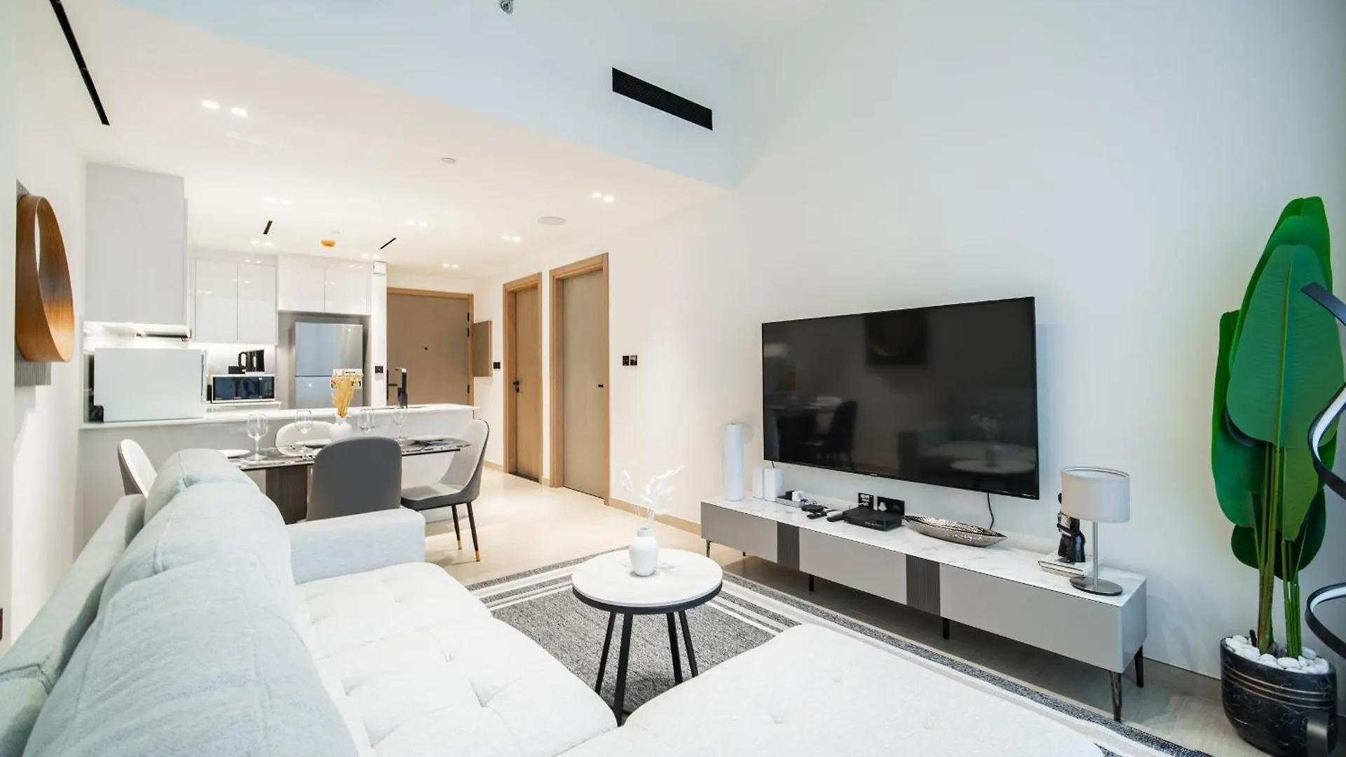 New Jvc 1Br With 29Th Floor View - Calm And Kid-Ready Apartment Dubai United Arab Emirates